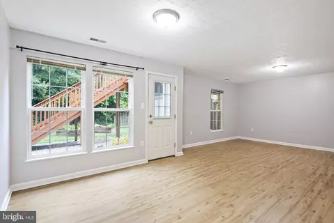 Living - 322 Timberbrook Ct, Odenton, MD 21113 photo 2 of 2