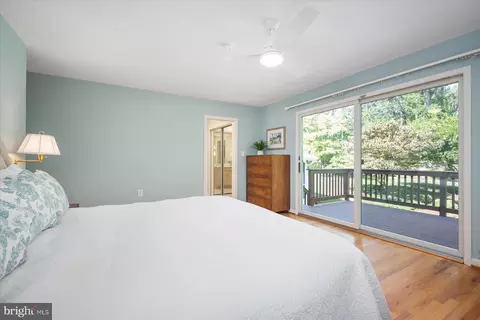 Bedroom - 682 Carlisle Dr, Arnold, MD 21012 photo 2 of 6