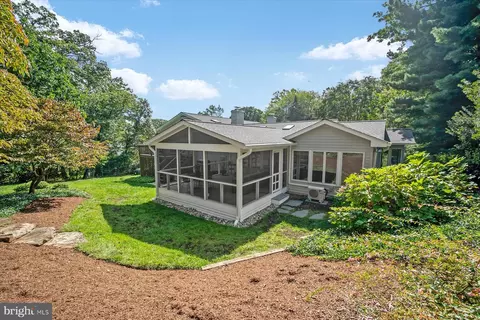 Exterior - 682 Carlisle Dr, Arnold, MD 21012 photo 11 of 17
