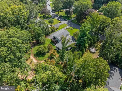 View/Area - 682 Carlisle Dr, Arnold, MD 21012 photo 3 of 12