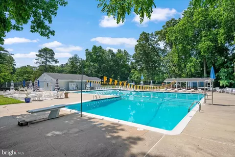 Exterior - 682 Carlisle Dr, Arnold, MD 21012 photo 16 of 17