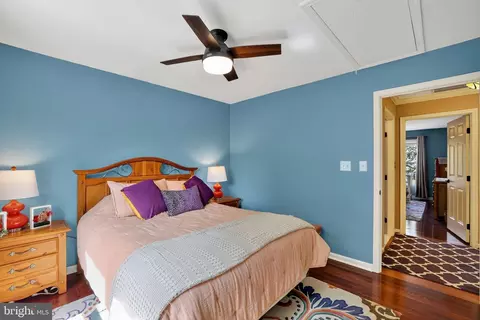 Bedroom - 8501 Summershade Dr, Odenton, MD 21113 photo 5 of 12
