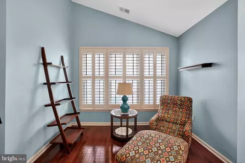 Entry Way - 8501 Summershade Dr, Odenton, MD 21113 photo 7 of 10