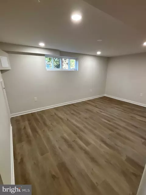 Other - 80 Beach Dr, Edgewater, MD 21037 photo 9 of 18
