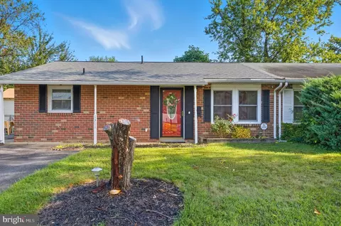 1311 Tenbrook Rd, Odenton, MD 21113