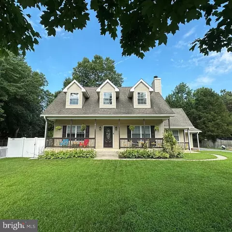 8204 Suez Ave, Millersville, MD 21108