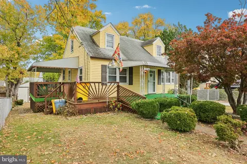 316 Holy Cross Rd, Brooklyn, MD 21225