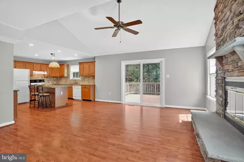 1749 Maple Ave, Hanover, MD 21076 photo 19