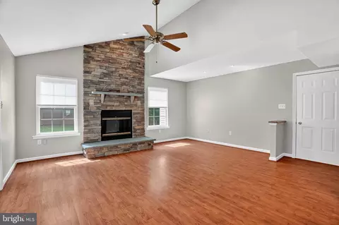 1749 Maple Ave, Hanover, MD 21076 photo 17