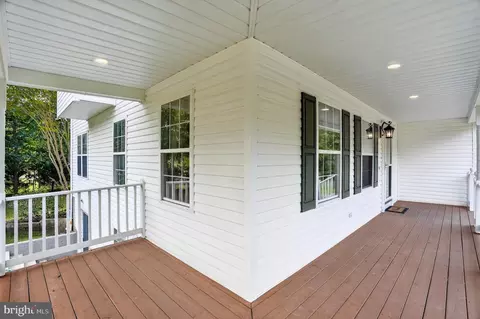 1749 Maple Ave, Hanover, MD 21076 photo 6