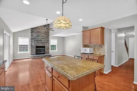 1749 Maple Ave, Hanover, MD 21076 photo 14