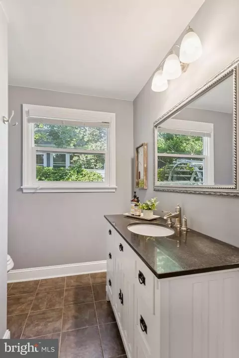 126 Sumner Rd, Annapolis, MD 21401 photo 12