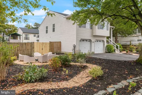 761 208th St, Pasadena, MD 21122 photo 3