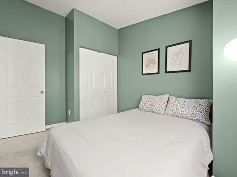 Bedroom - 1216 Seminole Dr, Arnold, MD 21012 photo 3 of 3