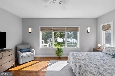 Bedroom - 1696 Beech Ln, Annapolis, MD 21409 photo 2 of 5