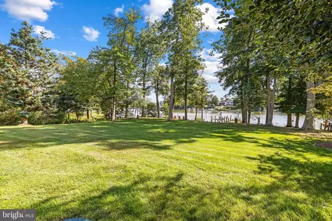 Exterior - 1696 Beech Ln, Annapolis, MD 21409 photo 6 of 8