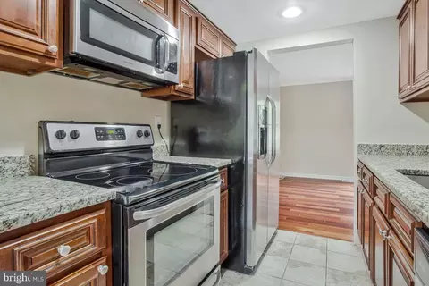 1836 Oriole Ct, Severn, MD 21144