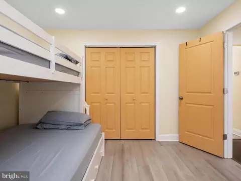 Bedroom - 871 Arundel Dr, Arnold, MD 21012 photo 2 of 7