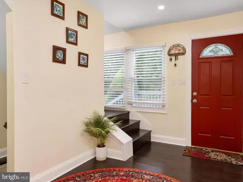 Entry Way - 871 Arundel Dr, Arnold, MD 21012 photo 1 of 2