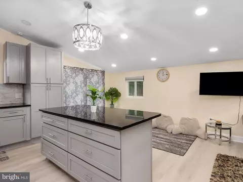 Kitchen - 871 Arundel Dr, Arnold, MD 21012 photo 4 of 4