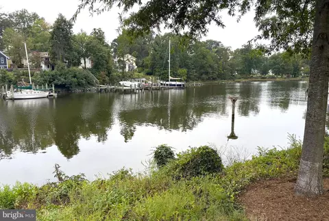 View/Area - 1231 Shore Dr, Edgewater, MD 21037 photo 10 of 18