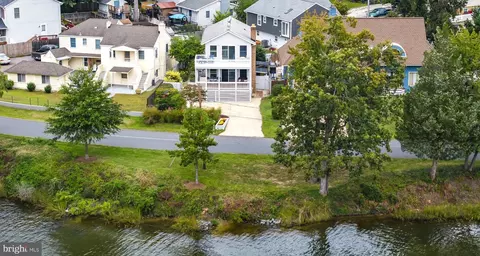 View/Area - 1231 Shore Dr, Edgewater, MD 21037 photo 2 of 18