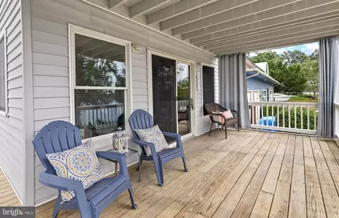 Exterior - 1231 Shore Dr, Edgewater, MD 21037 photo 6 of 12