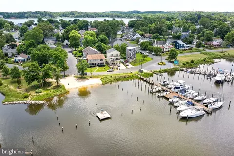 View/Area - 1231 Shore Dr, Edgewater, MD 21037 photo 7 of 18