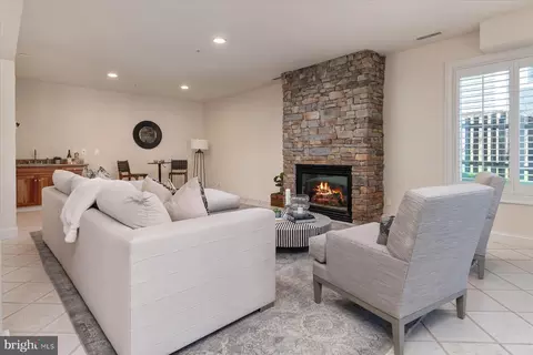 Living - 145 Spa Dr, Annapolis, MD 21403 photo 5 of 6