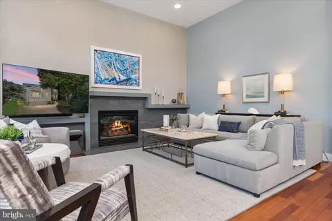 Living - 145 Spa Dr, Annapolis, MD 21403 photo 4 of 6