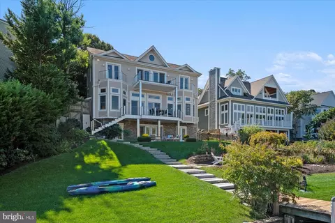 Exterior - 145 Spa Dr, Annapolis, MD 21403 photo 12 of 17