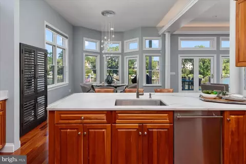 Kitchen - 145 Spa Dr, Annapolis, MD 21403 photo 5 of 6