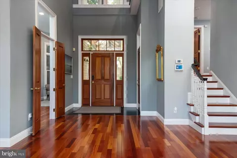 Entry Way - 145 Spa Dr, Annapolis, MD 21403 photo 2 of 4