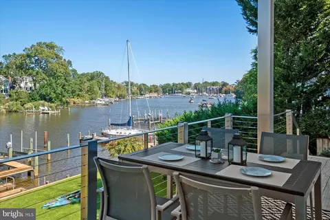Exterior - 145 Spa Dr, Annapolis, MD 21403 photo 6 of 17