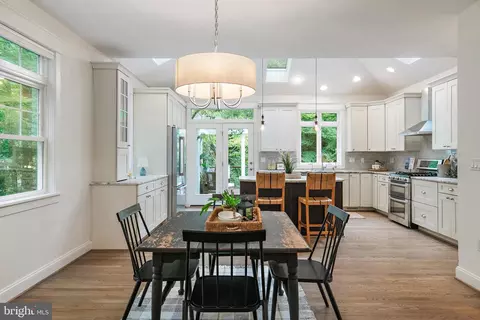 Dining - 1634 Ridout Rd, Annapolis, MD 21409 photo 1 of 3