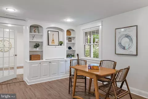 Entry Way - 1634 Ridout Rd, Annapolis, MD 21409 photo 7 of 9