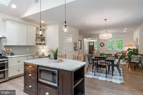 Kitchen - 1634 Ridout Rd, Annapolis, MD 21409 photo 8 of 8