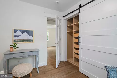 Entry Way - 1634 Ridout Rd, Annapolis, MD 21409 photo 9 of 9