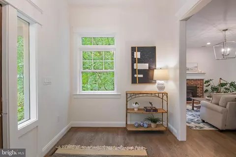 Entry Way - 1634 Ridout Rd, Annapolis, MD 21409 photo 3 of 9