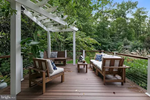 Exterior - 1634 Ridout Rd, Annapolis, MD 21409 photo 4 of 13