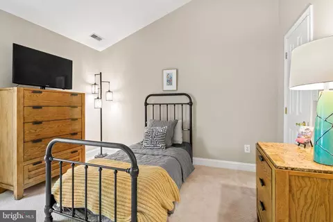 Bedroom - 8504 Summershade Dr, Odenton, MD 21113 photo 6 of 13