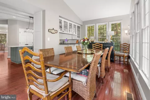 Dining - 8504 Summershade Dr, Odenton, MD 21113 photo 4 of 5