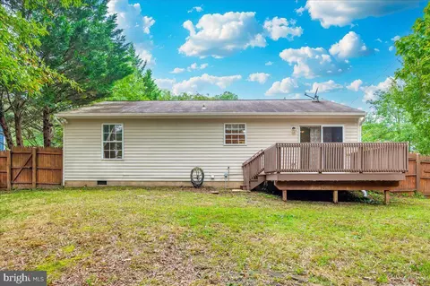 Exterior - 8109 Beverly Rd, Severn, MD 21144 photo 3 of 14
