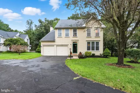 1552 Ringe Dr, Severn, MD 21144