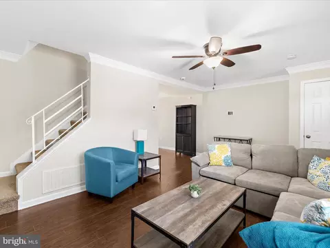 Living - 1185 Annis Squam Harbour, Pasadena, MD 21122 photo 3 of 6