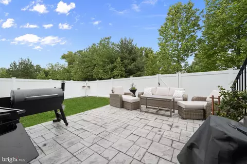 Exterior - 8143 Ridgely Loop, Severn, MD 21144 photo 6 of 7