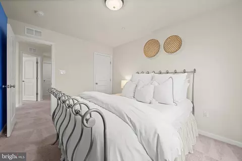 Bedroom - 8143 Ridgely Loop, Severn, MD 21144 photo 7 of 7