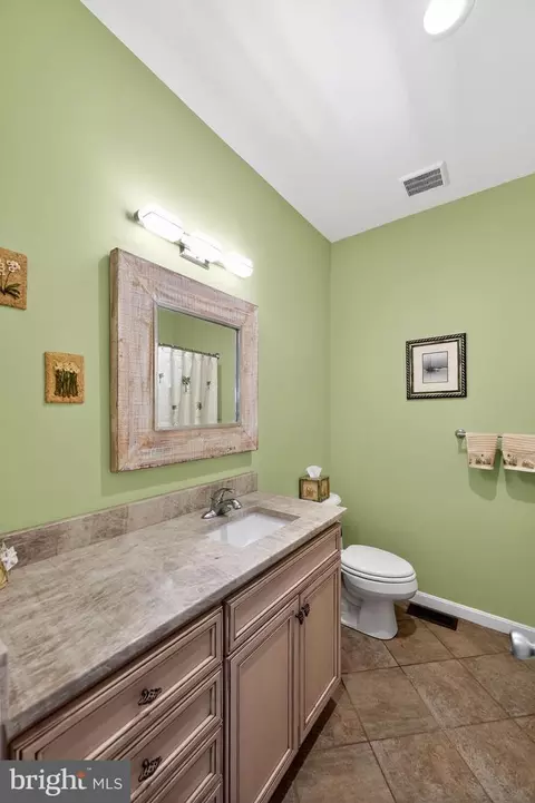 910 Severn Ave, Edgewater, MD 21037 photo 30