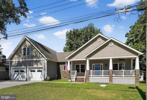 910 Severn Ave, Edgewater, MD 21037