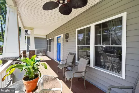 910 Severn Ave, Edgewater, MD 21037 photo 3